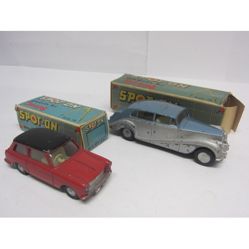 8118 - Two Triang Spot-On diecast model cars to include 103 Rolls Royce Silver Wraith with metallic blue up... 