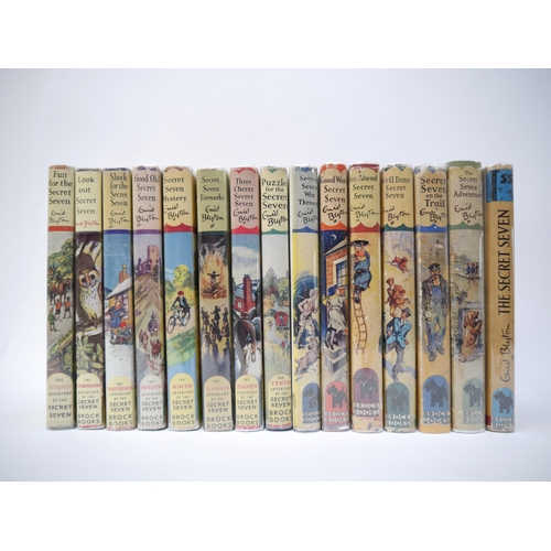 7150 - Enid Blyton, the 'Secret Seven' series of adolescent detective novels, complete set of 15 works, all... 