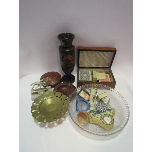 1260 - Miscellaneous trinkets including treen box, vase, ceramics, etc