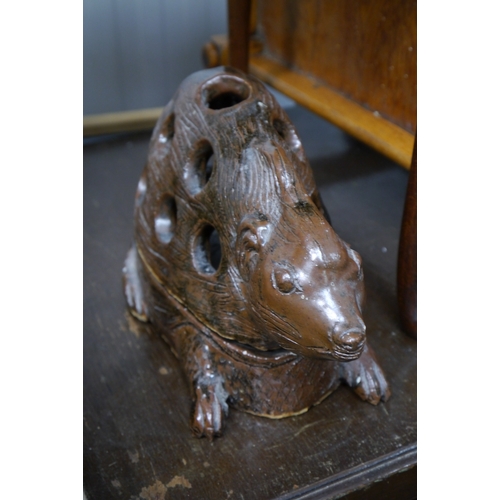 2494 - A glazed pottery hare game dish tureen     (R) £30