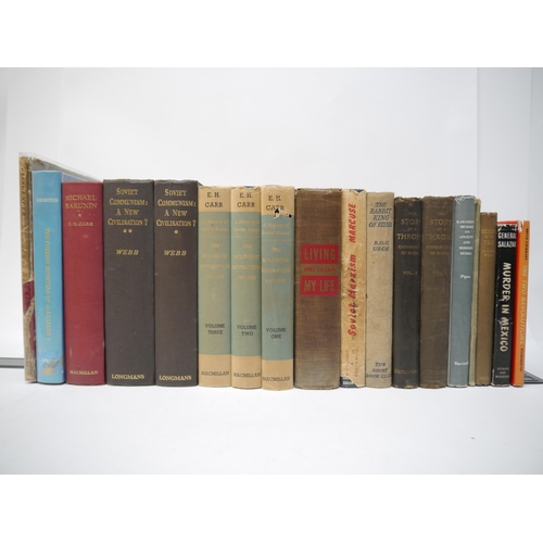 7210 - Eighteen assorted volumes on Russia, the Soviet Union, Communism, Russian revolution and revolutiona... 