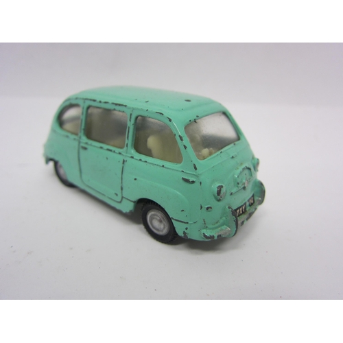 8121 - Six playworn Triang Spot-On diecast model cars to include 185 Fiat 500 in blue, 105 Austin Healey in... 