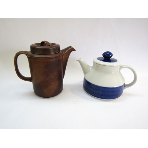 9102 - An Arabia of Finland coffee pot by Ulla Procope, 19cm high, together with a Rorstrand teapot by Hert... 