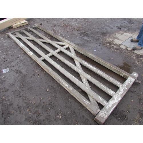 3293 - A five-bar field gate, approx. 9ft