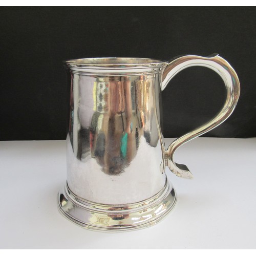 6353 - A John Langlands I silver tankard, Newcastle 1757, 12cm high, 307.3g