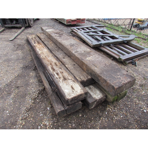 3309 - A quantity of reclaimed sleepers (9)