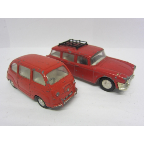 8122 - Two unboxed playworn Triang Spot-On diecast cars to include Fiat 'Multipla' and Humber Super Snipe E... 