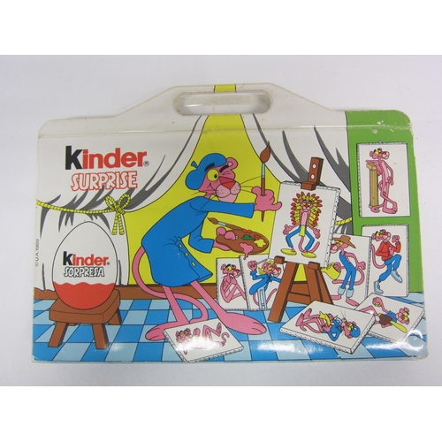 8014 - A set of 1989 Kinder Surprise Pink Panther figures in original carry case (one figure missing hand, ... 