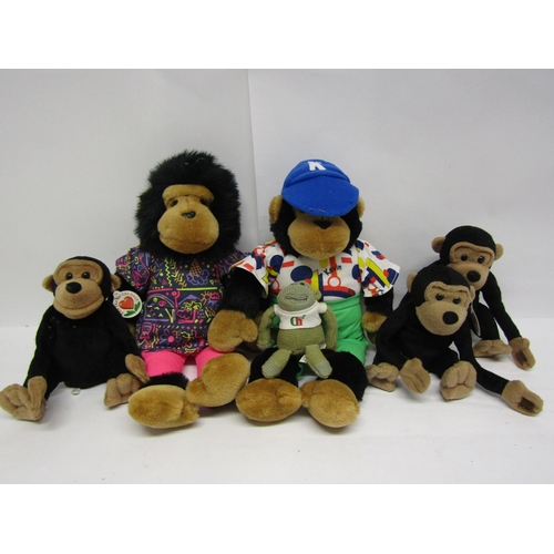 8281 - A collection of PG Tips chimpanzee soft toys (6)