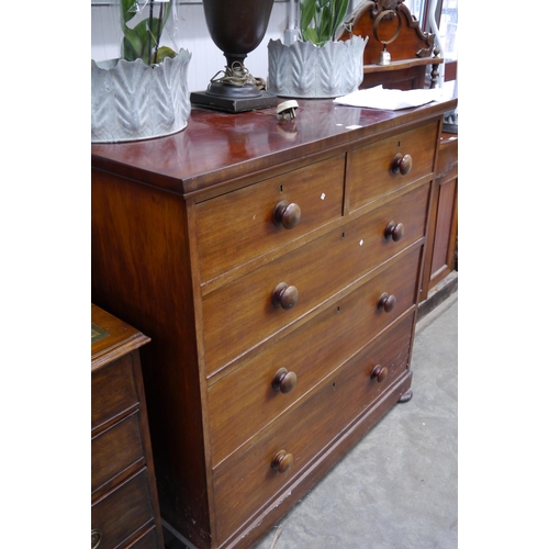 2089 - A 19th Century mahogany two over three chest of drawers