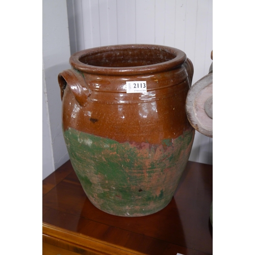 2113 - A glazed terracotta pot