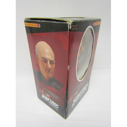 8073 - A boxed Sideshow Collectibles limited edition bust of Patrick Stewart as Captain Jean Luc Picard in ... 