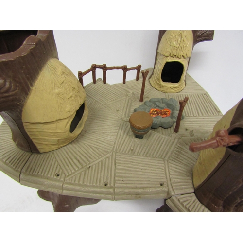 8091 - An unboxed vintage Star Wars Return Of The Jedi Ewok Village Playset (incomplete), together with an ... 