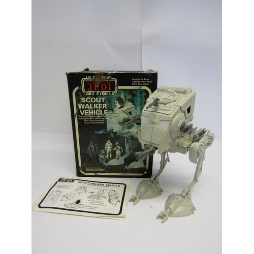 8078 - A vintage boxed Palitoy Star Wars Return Of The Jedi Scout Walker Vehicle with instruction sheet, ta... 