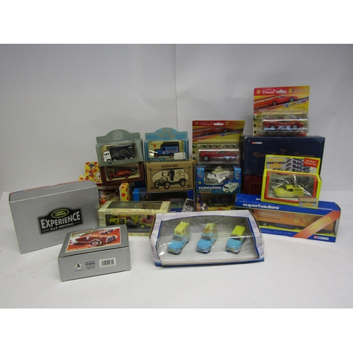 8381 - A collection of boxed/cased diecast vehicles and sets including Corgi LR1002 Land Rover Defender and... 