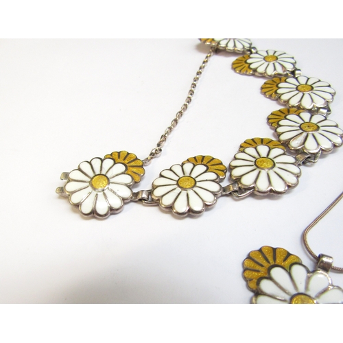 7099 - A Margot de Taxco Mexican designer silver Daisy bracelet and matching pendant necklace    (R) £100