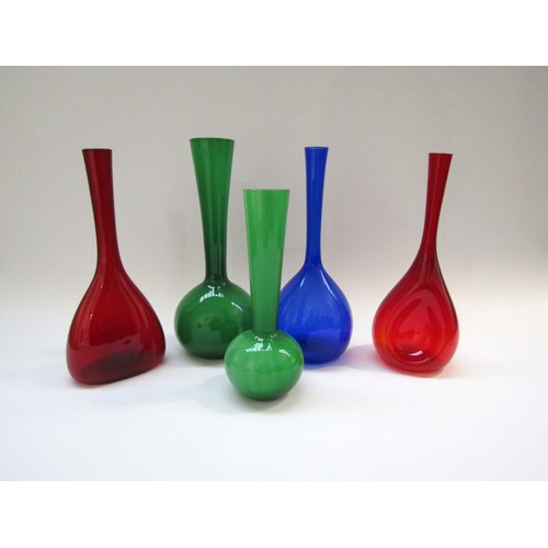 9184 - Three Arthur Percy bottle vases in red and blue, plus two similar vases in green, tallest 26cm