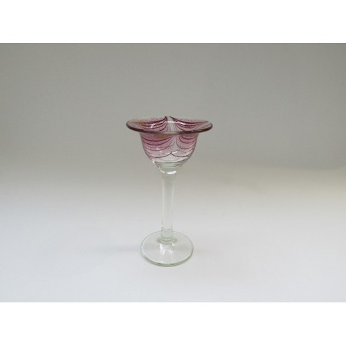 9139 - GEORGE ELLIOTT (1933 - 1998) Studio wine glass with pink combing technique pattern to bowl over a cr... 