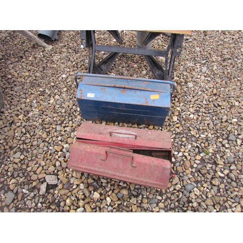 3380 - Two cantilever tool boxes with contents