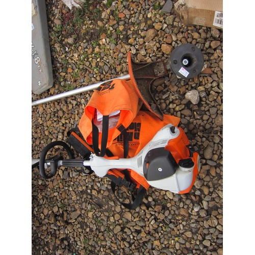 3400 - A Stihl KM56RC strimmer