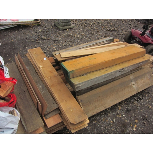 3433 - A quantity of mixed timber    (E) £8-12