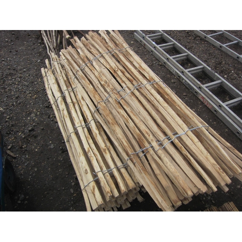 3466 - Three rolls of 5' chestnut palings