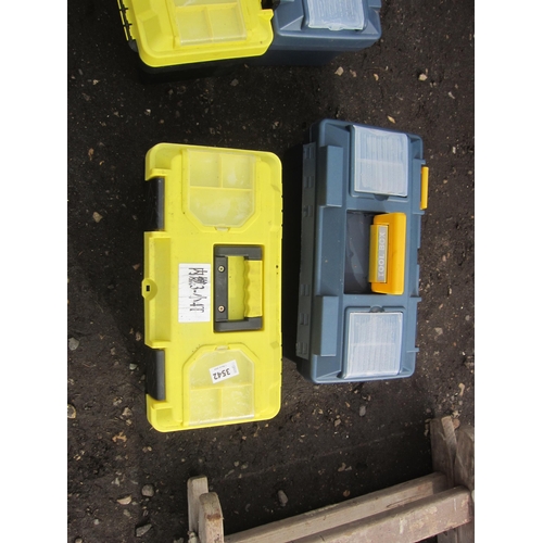 3542 - Two tool boxes with contents