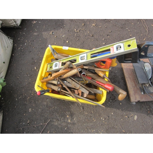 3599 - A box of mixed tools