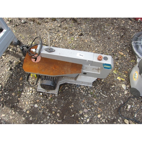 3641 - A Kinzo fret saw.  DTI Failure: Please see information pages     (E) £10-20