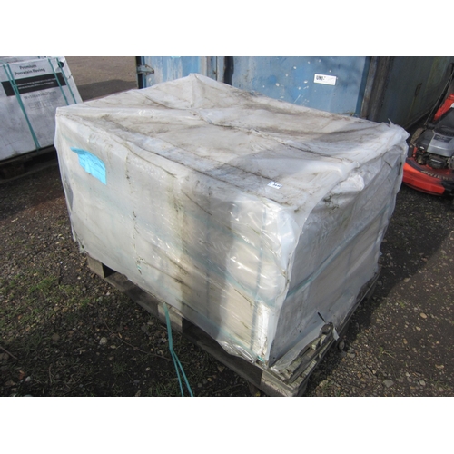 3646 - A pallet of unused slabs   (R) £150