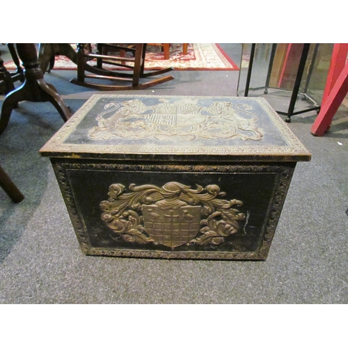 1077 - An armorial design coal box