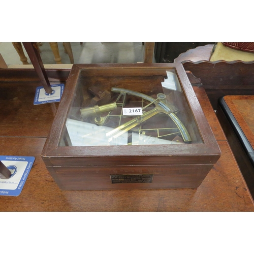 2167 - A brass sextent in a box,  boxed stamped U.S. Navy - Bureau of Ships case, Mark I, Mod. 11 Ser. 1082... 