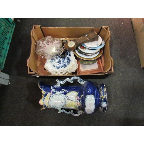 1207 - A box of mixed items, vases, plates, trinkets etc.