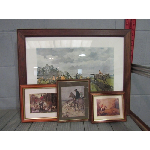 1263 - A selection of prints depicting the hunt including two signed by Elizabeth Ansell.  All framed and g... 