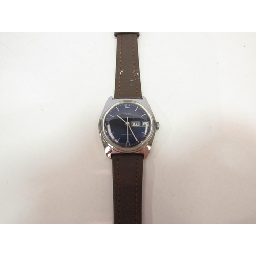 1331 - A 1960's Timex manual wind gentleman's wristwatch, blue face, leather strap     (E) £20-30 (R) £20