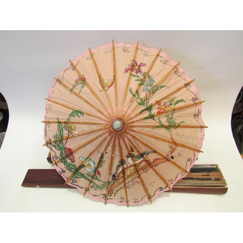 1511 - A collection of fans and parasols including bamboo and rice paper examples (6)