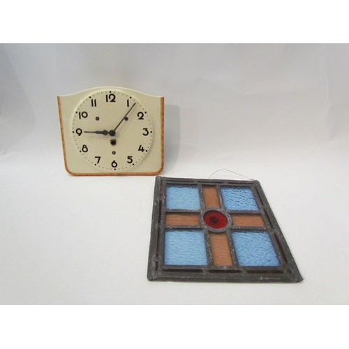 1415 - A stained glass panel and a ceramic clock (2)