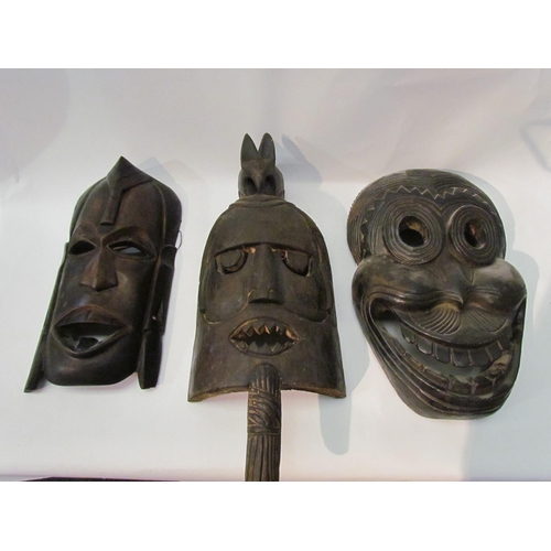 1418 - Three African style masks