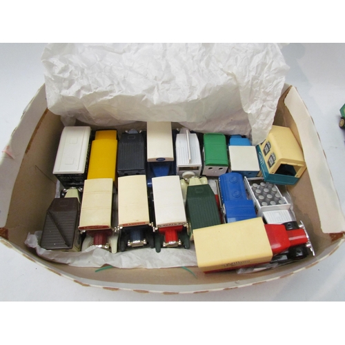 1445 - A box of mixed diecast toys including a quantity of Days Gone and Lledo examples     (E) £10-20