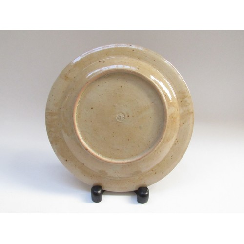 9007 - A Wenford Bridge Pottery plate, brushwork detail in tenmoku glaze. Possibly by Michael Cardew, potte... 