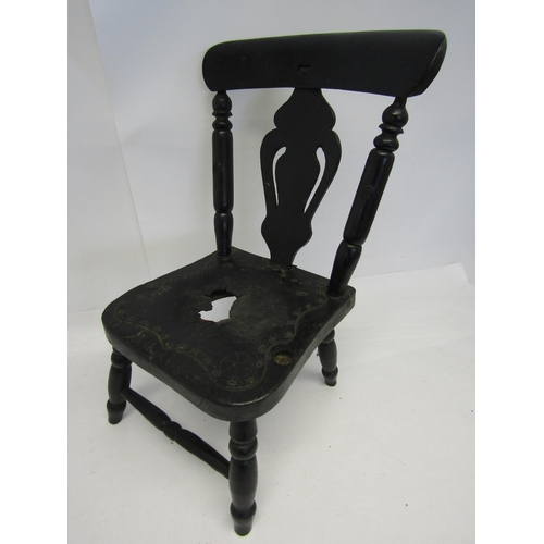 8290 - A Victorian dolls chair with turned supports, leather seat a/f, 54.5cm tall   (E)  £10-20