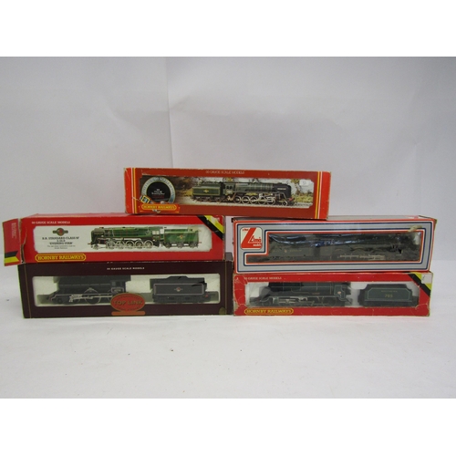 8555 - Four boxed Hornby 00 gauge locomotives to include R303 BR Class 9F 'Evening Star', R065 BR 2-10-0 'E... 