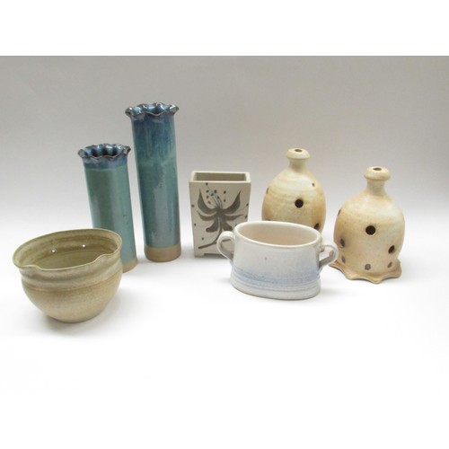 9092 - A collection of studio pottery to include Skottorp Hantrerk Stengods two handled bowl plus other unm... 