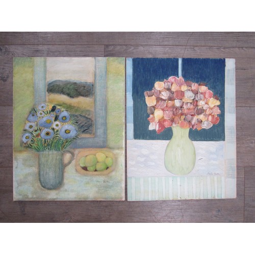 9453 - MARIA GEURTEN (1929-1998) Two unframed early oils on board, still life studies with flowers. Both si... 