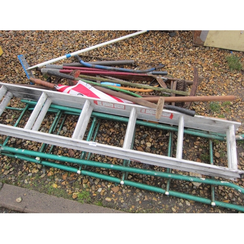 3369 - A bundle of tools, loft ladder and a set of metal steps