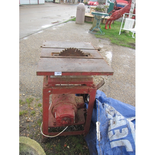 3419 - A saw bench.  DTI Failure: Please see information pages