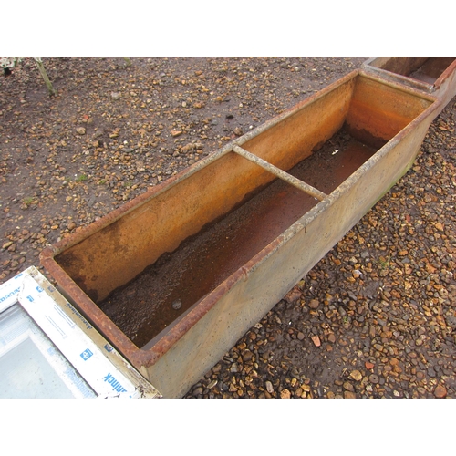 3424 - A galvanised trough, approx. 6'