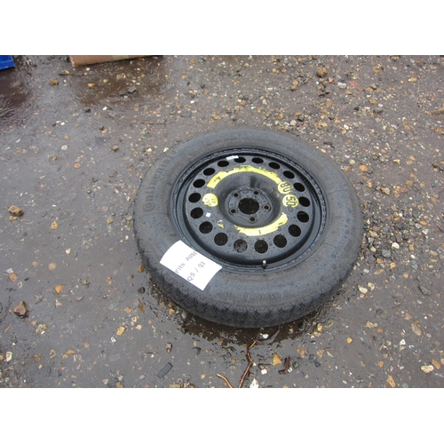 3457 - A wheel with tyre