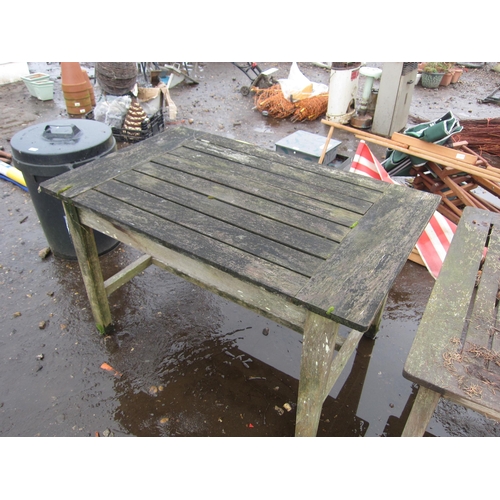 3506 - A hardwood garden table