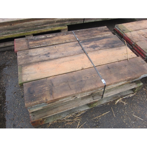 3539 - A pallet of scaffold boards, approx. 4'